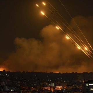 L'armée israélienne bombarde samedi la bande de Gaza pour une deuxième journée consécutive. [keystone]