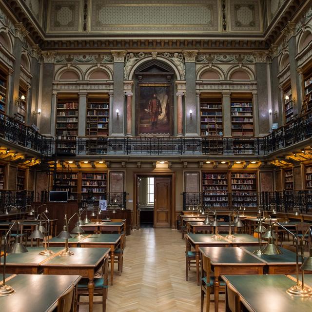 La salle de lecture principale de la bibliothèque et des archives de l'université Eotvos Lorant à Budapest, Hongrie, le 14 avril 2021. [Keystone - EPA/Csilla Cseke]