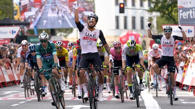 Juan Sebastian Molano jubile après sa victoire lors de la 12e étape de la Vuelta. [Cesar Manso]