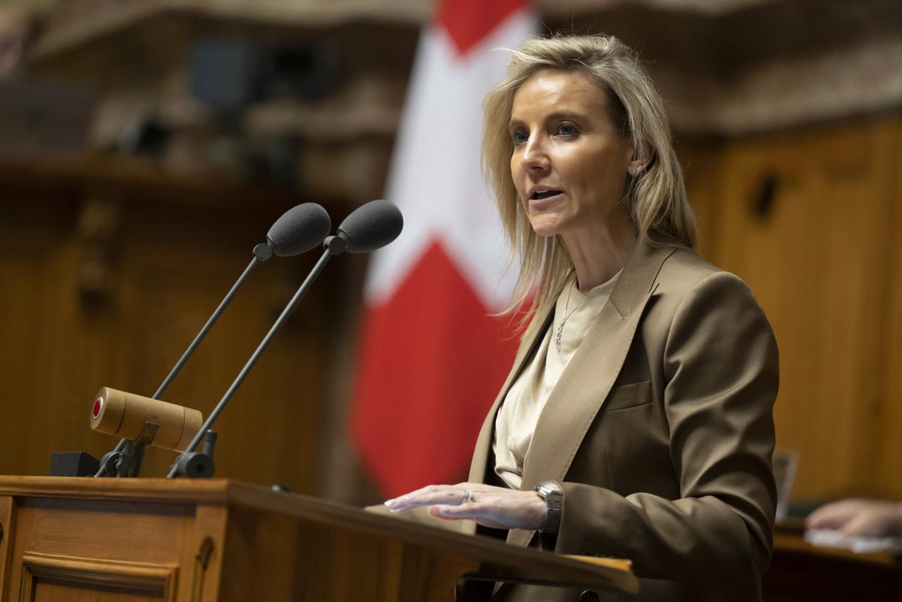 Céline Amaudruz, UDC-GE lors de la session d'hiver des Chambres fédérales, le mercredi 14 décembre 2022 au Conseil national à Berne. [Keystone - Anthony Anex]