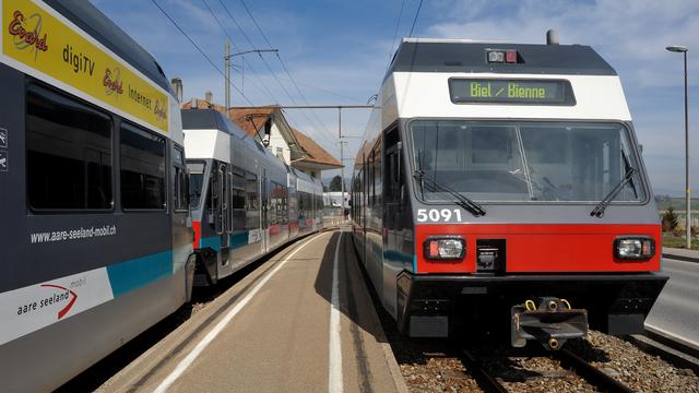 Le "RegioTram" pourrait se substituer à l'actuelle ligne "BTI" entre Bienne et Anet. [Wikipedia Commons (CC 3.0) - Chriusha]