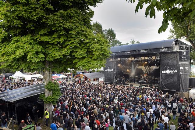 Le festival Caribana a attiré 29'500 spectateurs de mercredi à samedi à Crans (VD). [Keystone - Laurent Gilliéron]