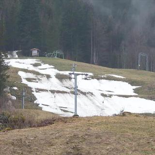 La Fédération internationale de ski et l'ONU s'associent pour sensibiliser au changement climatique. [RTS]