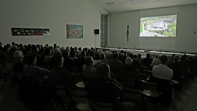 Le documentaire "Les cendres de l’industrie" a été projeté en avant-première à Boncourt. [RTS - Gaël Klein]