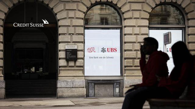 La Finma demande à UBS de revoir son plan d'urgence après la reprise de Credit Suisse. [Keystone]