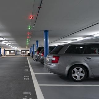 Un parking à Zurich. (Image d'illustration). [KEYSTONE - Gaëtan Bally]