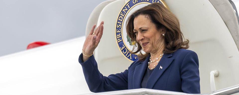 Kamala Harris a annoncé une aide de 1.5 mrd de dollars pour l'énergie et l'humanitaire en Ukraine. [Keystone]