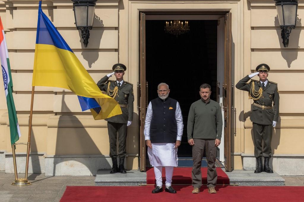 Le président ukrainien Volodymyr Zelensky et le Premier ministre indien Narendra Modi à Kiev, le 23 août 2024. [AFP - ROMAN PILIPEY]