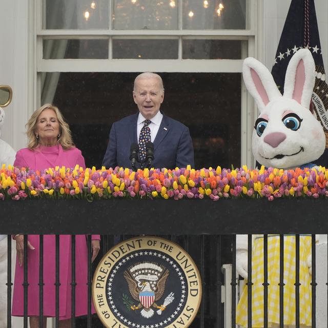 Joe Biden provoque un tollé en saluant la Journée internationale de la visibilité transgenre à Pâques. [AP/Keystone - Mark Schiefelbein]