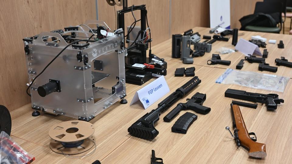 Elles ressemblent à des jouets mais elles tuent: les armes imprimées en 3D. [Belga via AFP - ERIC LALMAND]