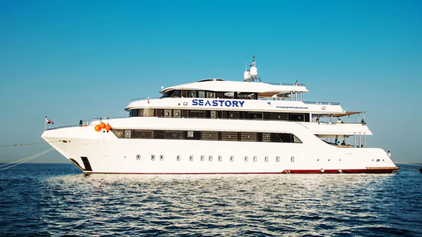 Le bateau de plaisance "Sea Story" a fait naufrage en mer Rouge, avec à son bord 31 touristes et 14 membres d'équipage. [Liveaboard.com - 31 touristes, dont deux Suisses, et 14 membres d'équipage]