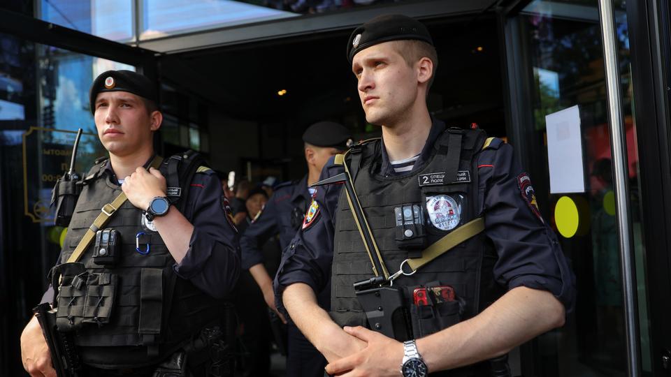 Des policiers russes photographiés à Moscou le 12 juin 2022 (image d'illustration). [reuters - Evgenia Novozhenina]
