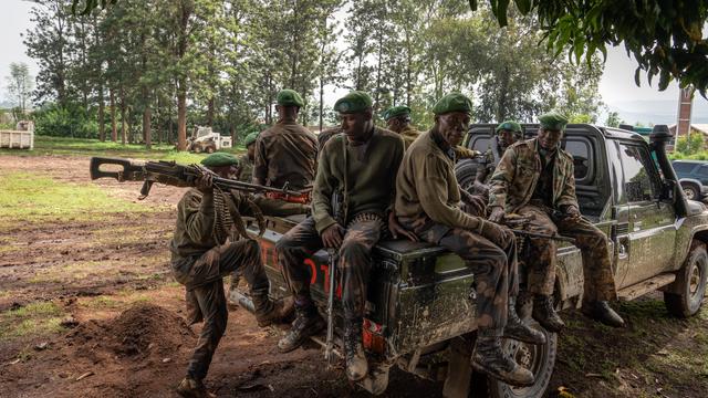 Des soldats congolais dans l'est de la République démocratique du Congo, le 28 février 2024. [AFP - Glody MURHABAZI]