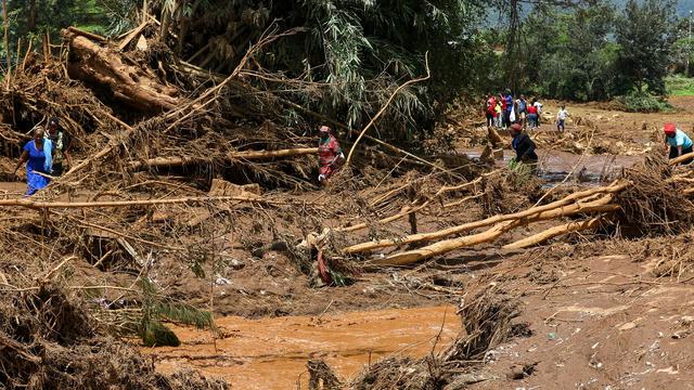 Au moins 45 morts au Kenya après l'effondrement d'une retenue d'eau naturelle. [Keystone - EPA/DANIEL IRUNGU]