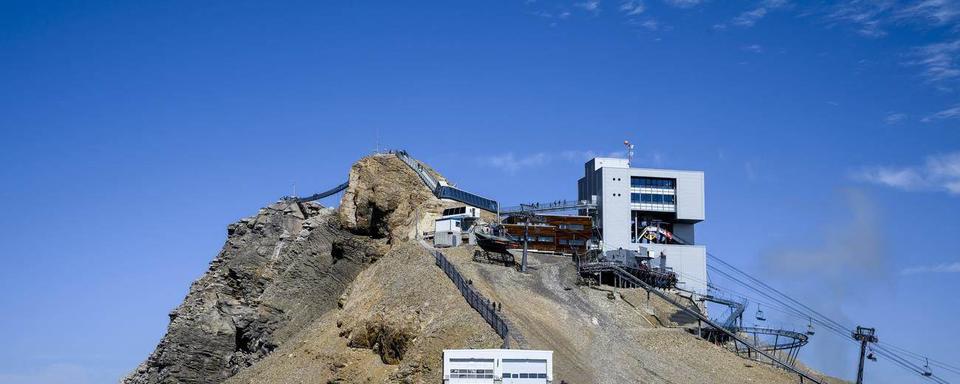 Le nouveau restaurant Botta à Glacier 3000 a été inauguré. [Keystone]