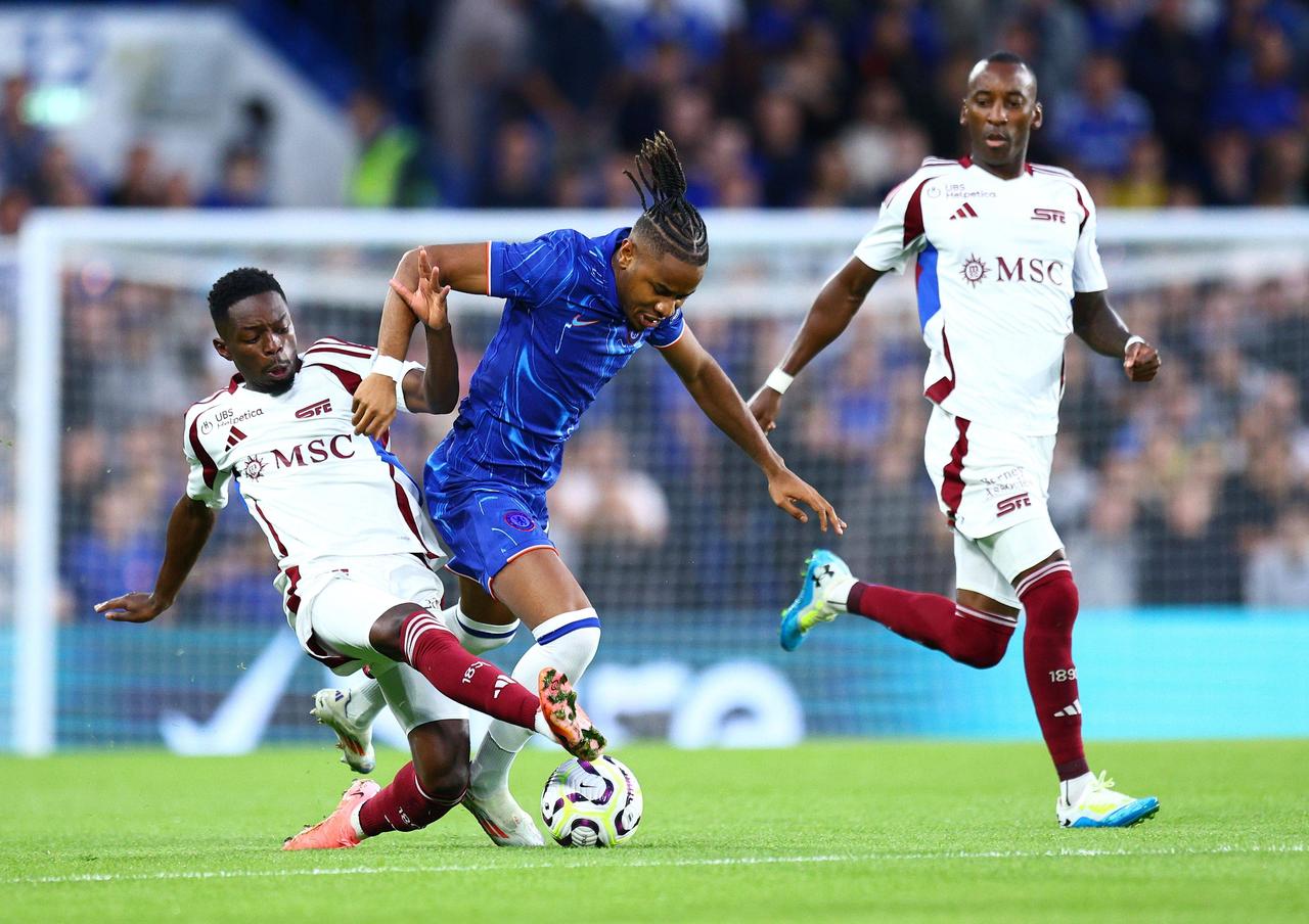 Servette a été vaillant sur la pelouse de Chelsea mais, à l'image de Nkunku, les Londoniens ont été les plus rusés. [IMAGO - Michael Zemanek]