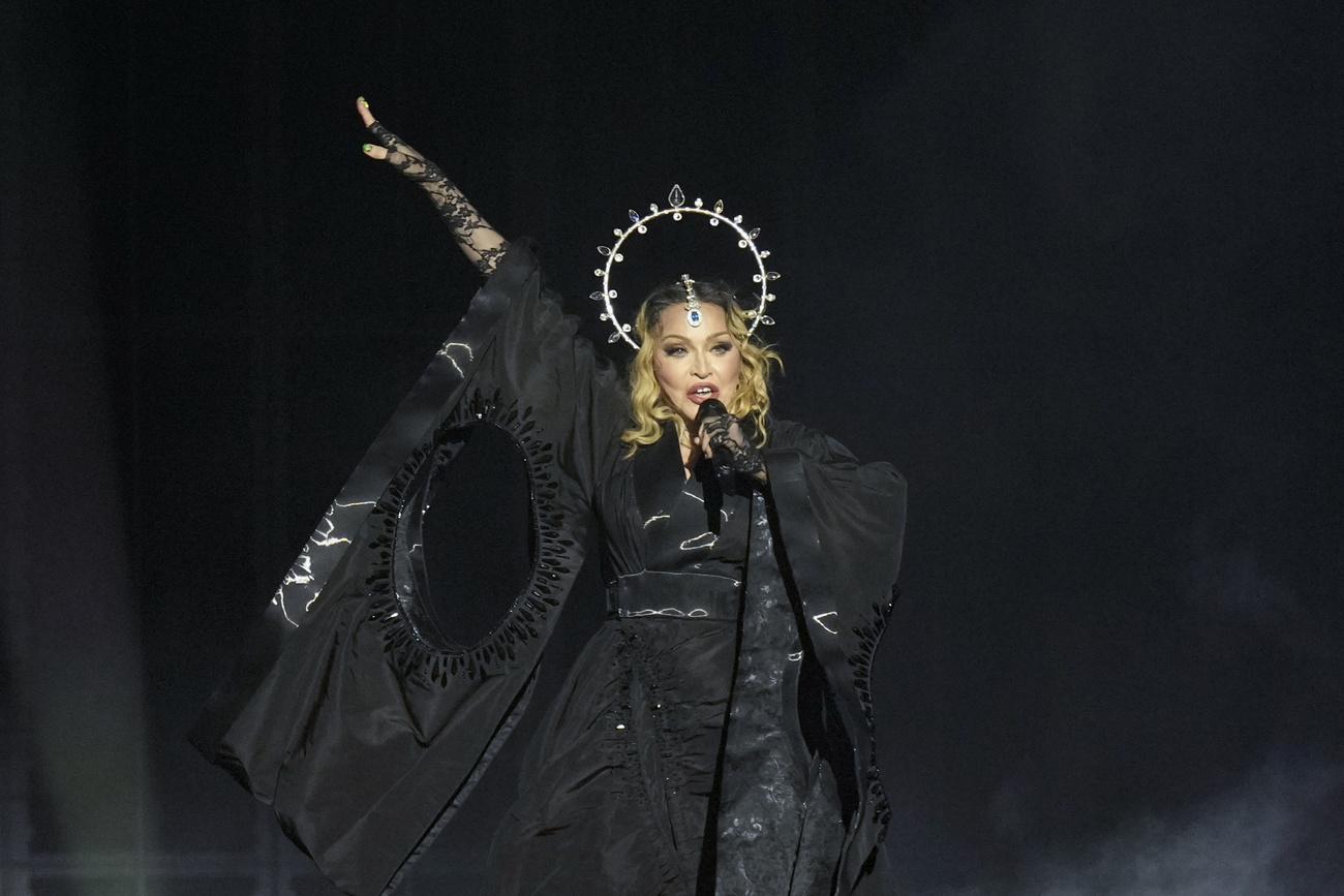 Madonna durant le dernier concert de son "Celebration Tour" sur la plage de Copacabana à Rio de Janeiro, le 4 mai 2024. [KEYSTONE - Silvia Izquierdo]