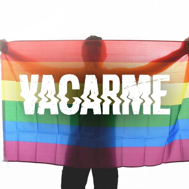 Vac évangélique 4-5: Homme et drapeau LGBTG. [Depositphotos - focuspocusltd]