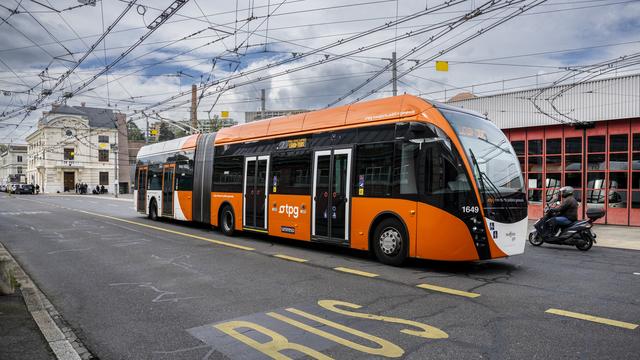 Les transports publics genevois gratuits pour les moins de 25 ans dès le 1er janvier 2025. [KEYSTONE - MARTIAL TREZZINI]