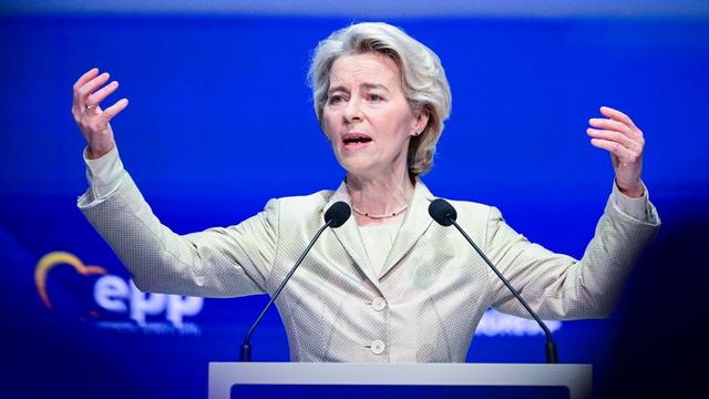 Ursula von der Leyen intronisée par les conservateurs pour un second mandat. [afp - Danieel Mihailescu]