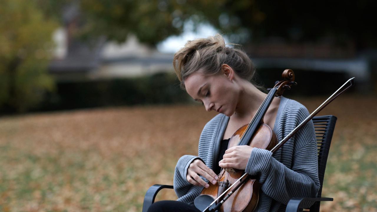 La violoniste Anna Agafia Egholm ouvrira la série de concerts de "Nouveaux talents" le 20 octobre 2024.