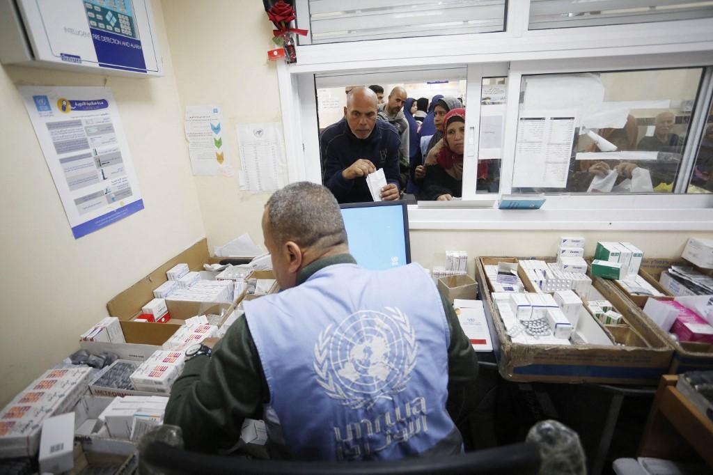 L'Unrwa annonce s'être séparée de "plusieurs" de ses employés, accusés par les autorités israéliennes d'être impliqués dans l'attaque du Hamas le 7 octobre contre Israël. [AFP - Ashraf Amra - Anadolu]