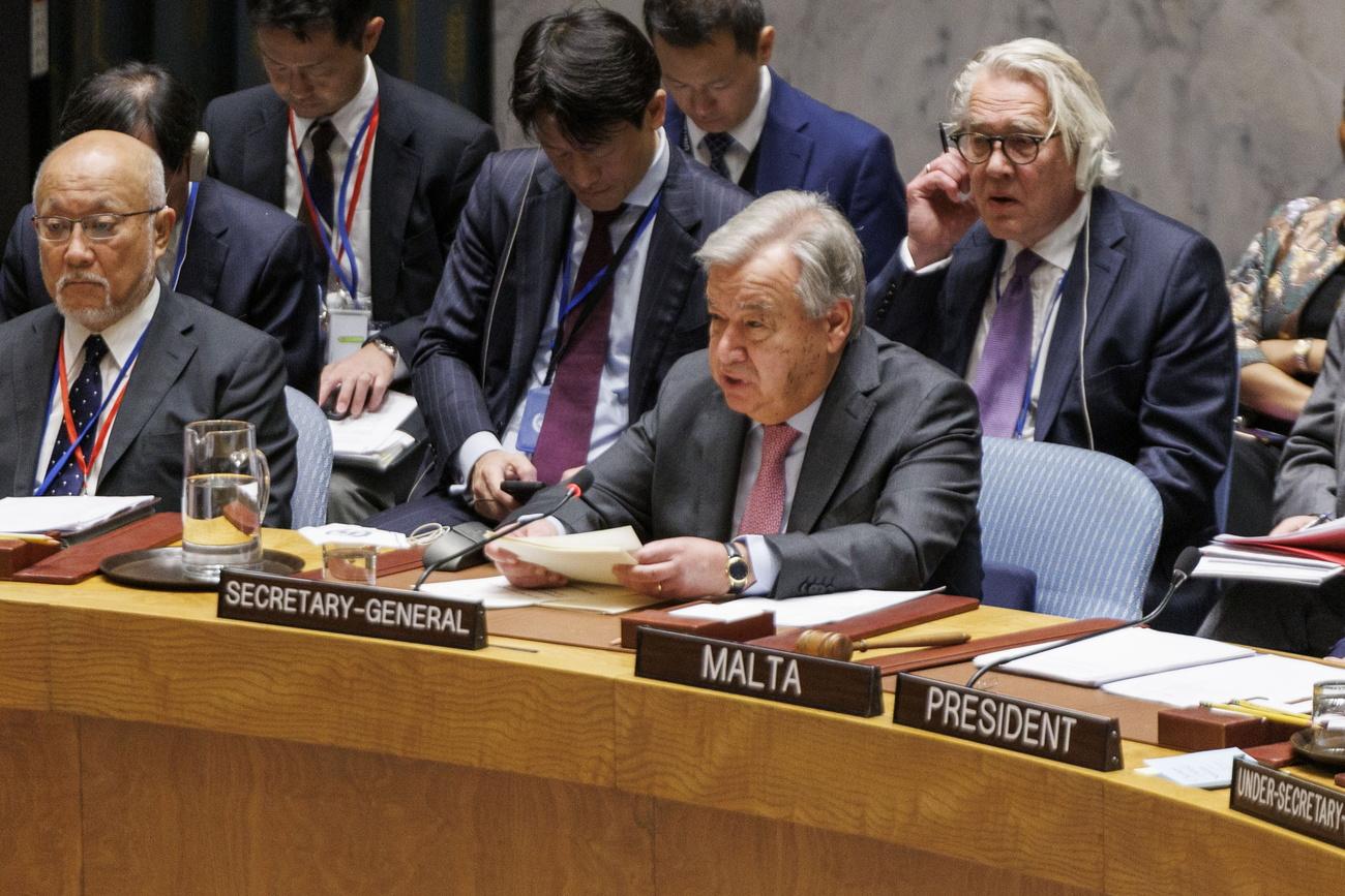 Le Moyen-Orient est au bord du "précipice" d'un "conflit régional généralisé", a alerté jeudi le secrétaire général de l'ONU devant le Conseil de sécurité. [KEYSTONE - SARAH YENESEL]