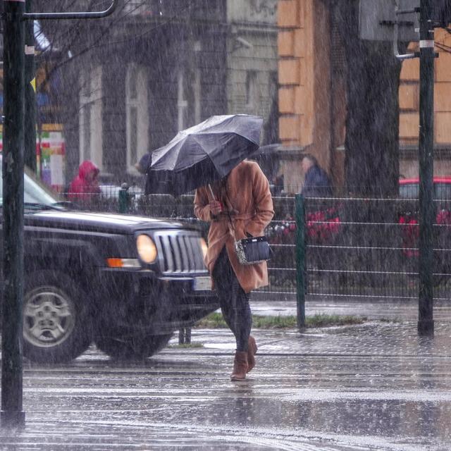 Les pluies et les orages sont plus intenses en ville. [Depositphotos - sania01]