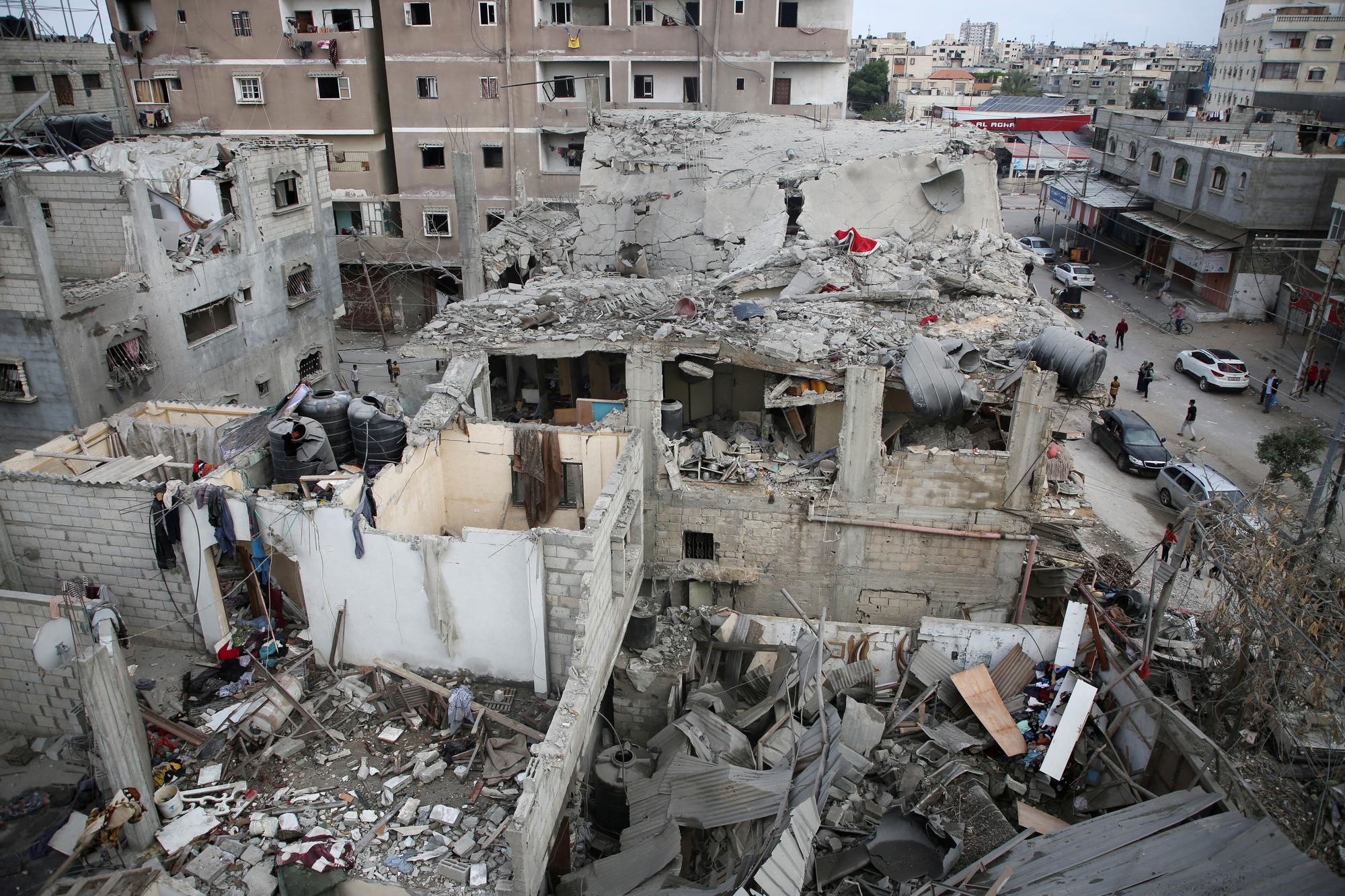 Des frappes israéliennes font au moins vingt morts à Rafah. [REUTERS - Hatem Khaled]