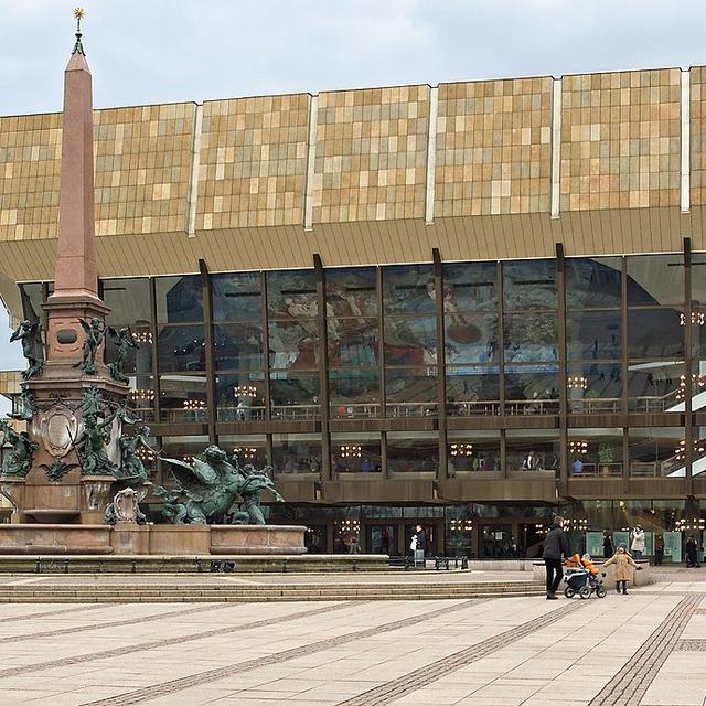 Gewandhaus, Leipzig. [Wikimedia Commons / CC-BY-SA-3.0 - © Appaloosa / Alupus]