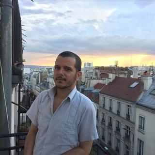 Le Marocain Abdellah Taïa a remporté le prix de la Langue française 2024 pour son travail engagé. [RTS]