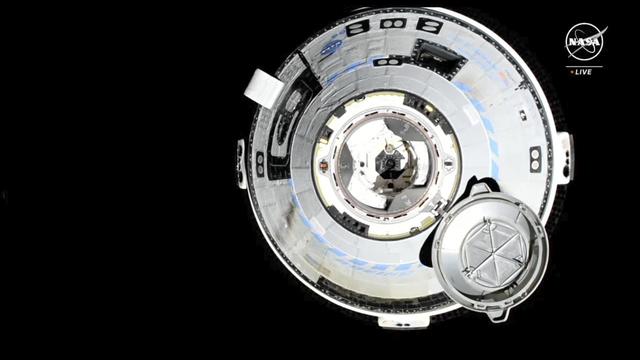 Le vaisseau spatial Boeing Starliner se prépare à s'amarrer à la Station spatiale internationale pour la première fois le jeudi 6 juin 2024. [KEYSTONE]