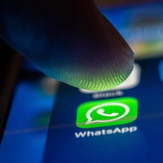 Whatsapp prévoit une mise à jour sans numéro de téléphone pour renforcer sa sécurité. [Keystone]