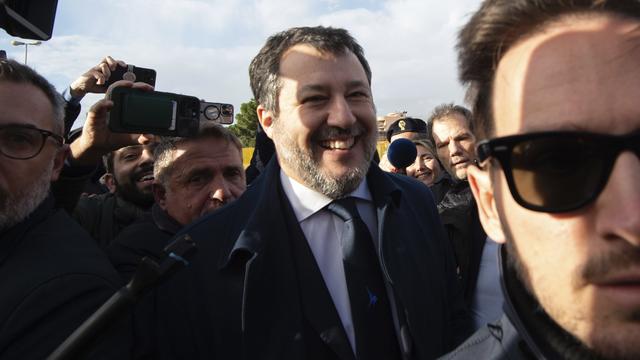 L'ancien ministre italien de l'intérieur Matteo Salvini est jugé à Palerme pour avoir empêché une centaine de migrants de débarquer d'un bateau de secours en 2019. [AP Photo / Keystone - Salvatore Cavalli]