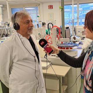 Rencontre avec Fereidoun Khajehnouri, chef de la division contrôle de lʹeau à la Ville de Lausanne. [RTS - Yves-Alain Cornu.]