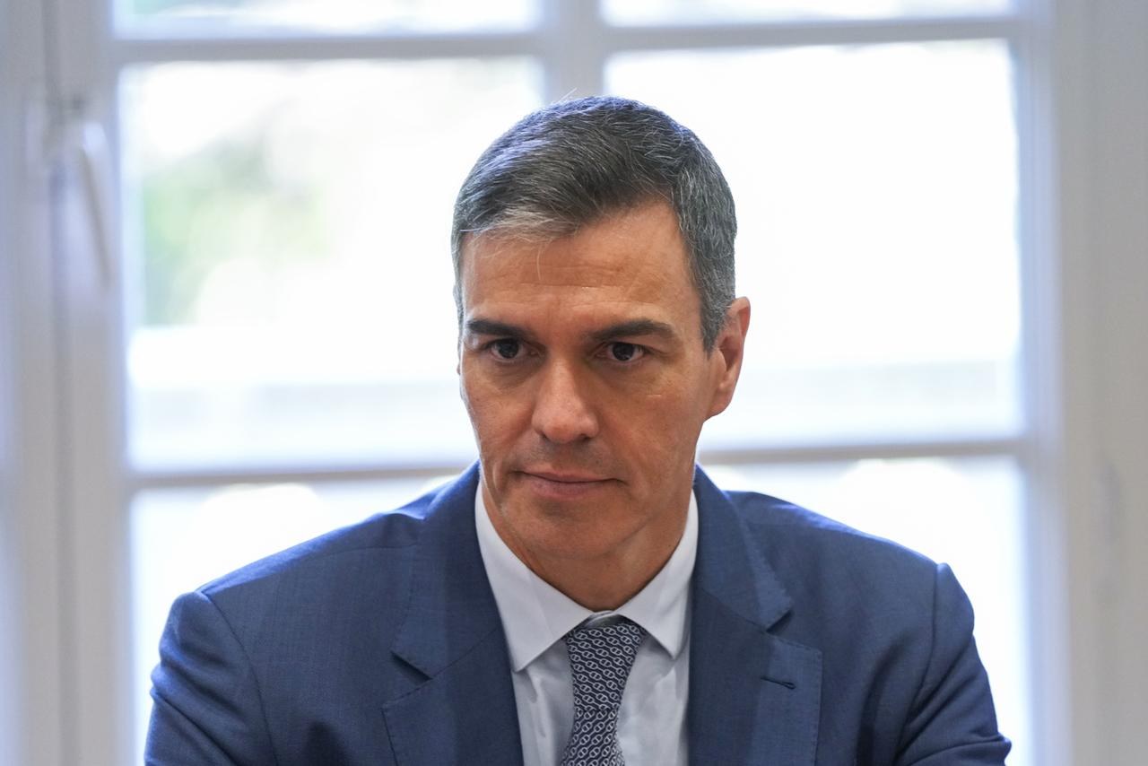 Pedro Sanchez, l'un des rares dirigeants de gauche en Europe, pourrait perdre de nouvelles plumes lors de cette élection. [KEYSTONE - MANU FERNANDEZ]