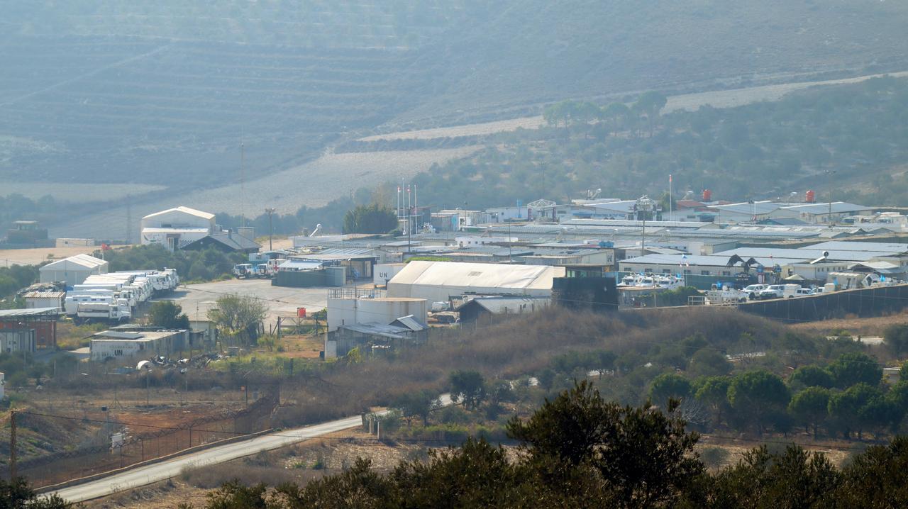 Deux soldats ont été blessés jeudi après des tirs israéliens contre la base de la mission de l'ONU dans le sud du Liban. Vendredi, deux autres Casques bleus ont été atteints. [KEYSTONE - STRINGER]