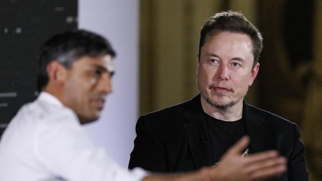 La fortune du patron de Tesla, Elon Musk, est estimée à près de 200 milliards. [KEYSTONE - TOLGA AKMEN / POOL]