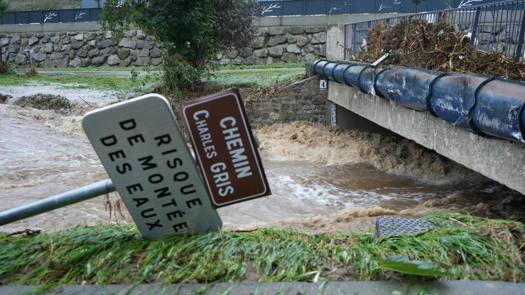 Le centre et le sud-est de la France sous l'eau, une personne tuée à Paris. [AFP - Mathieu Prudhomme]