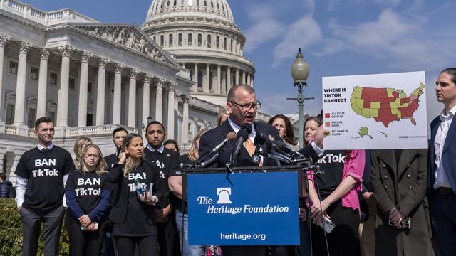 Un sénateur Texan républicain milite pour interdire le réseau chinois TikTok aux États-Unis. [J. Scott Applewhite - keystone/AP Photo]