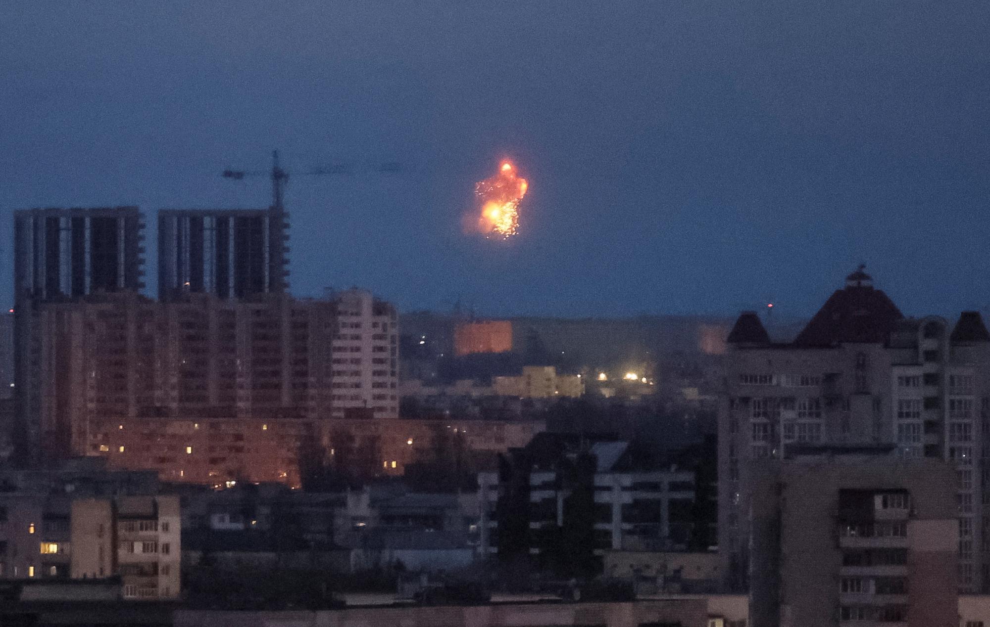 Un drone russe abattu au-dessus de Kiev. [REUTERS - GLEB GARANICH]