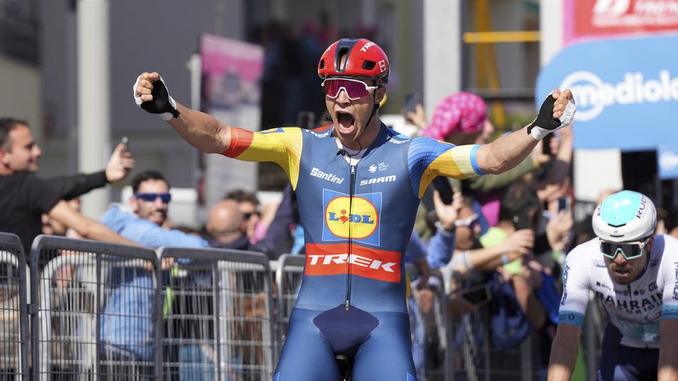 Milan a remporté sa 2e étape du Giro cette année. [KEYSTONE - GIANMATTIA D'ALBERTO]