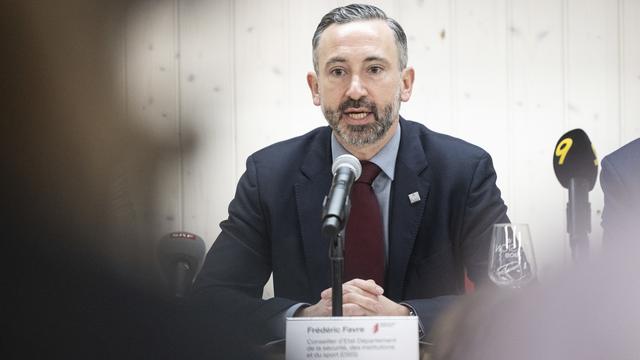 Frédéric Favre est le chef du Département de la sécurité, des institutions et du sport dans le Valais. [Keystone - Louis Dasselborne]