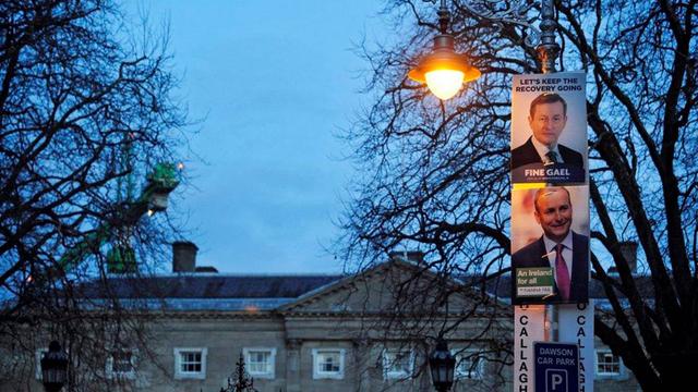 Simon Harris a été élu dimanche à la tête du parti irlandais de centre droit Fine Gael. [EPA/Keystone]