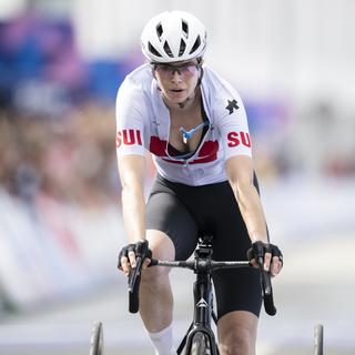 Céline van Till lors de la course sur route C1-2 femmes à Clichy-sous-bois aux Jeux Paralympiques d'été de 2024 à Paris, France, samedi 7 septembre 2024. [KEYSTONE - Ennio Leanza]