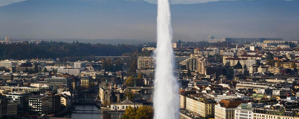 L'Otan devrait ouvrir cette année un bureau de liaison à Genève, selon la Wochenzeitung. [Keystone]