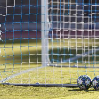 Un père interdit de stade pendant 3 ans après avoir agressé un arbitre de 15 ans dans le canton de Vaud. [Keystone - Cyril Zingaro]