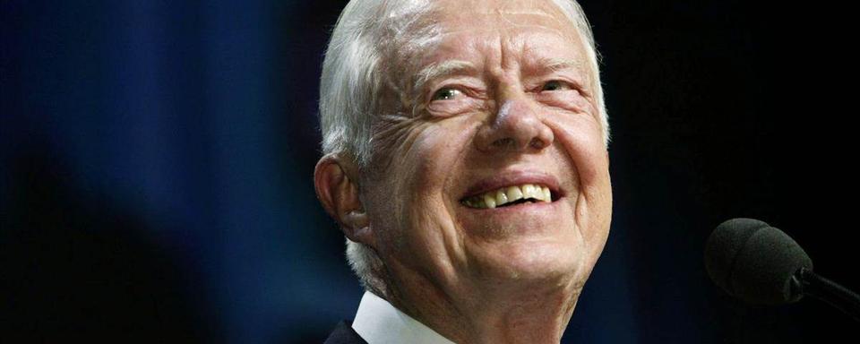 Le 39e président des Etats-Unis Jimmy Carter, ici en 2004, s'est éteint dimanche à l'âge de 100 ans. [Keystone]