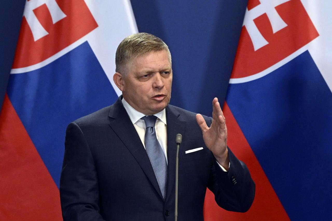 Le Premier ministre slovaque Robert Fico. [Keystone - EPA/Szilard Koszticsak]