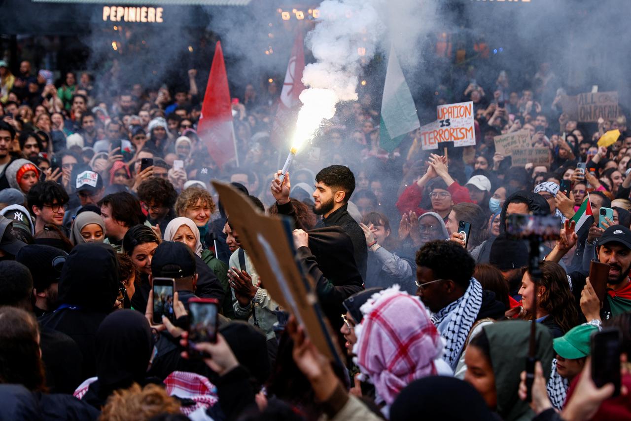 Manifestation dans le centre de Paris, le 29 mai 2024, contre la guerre à Gaza. [REUTERS - Abdul Saboor]